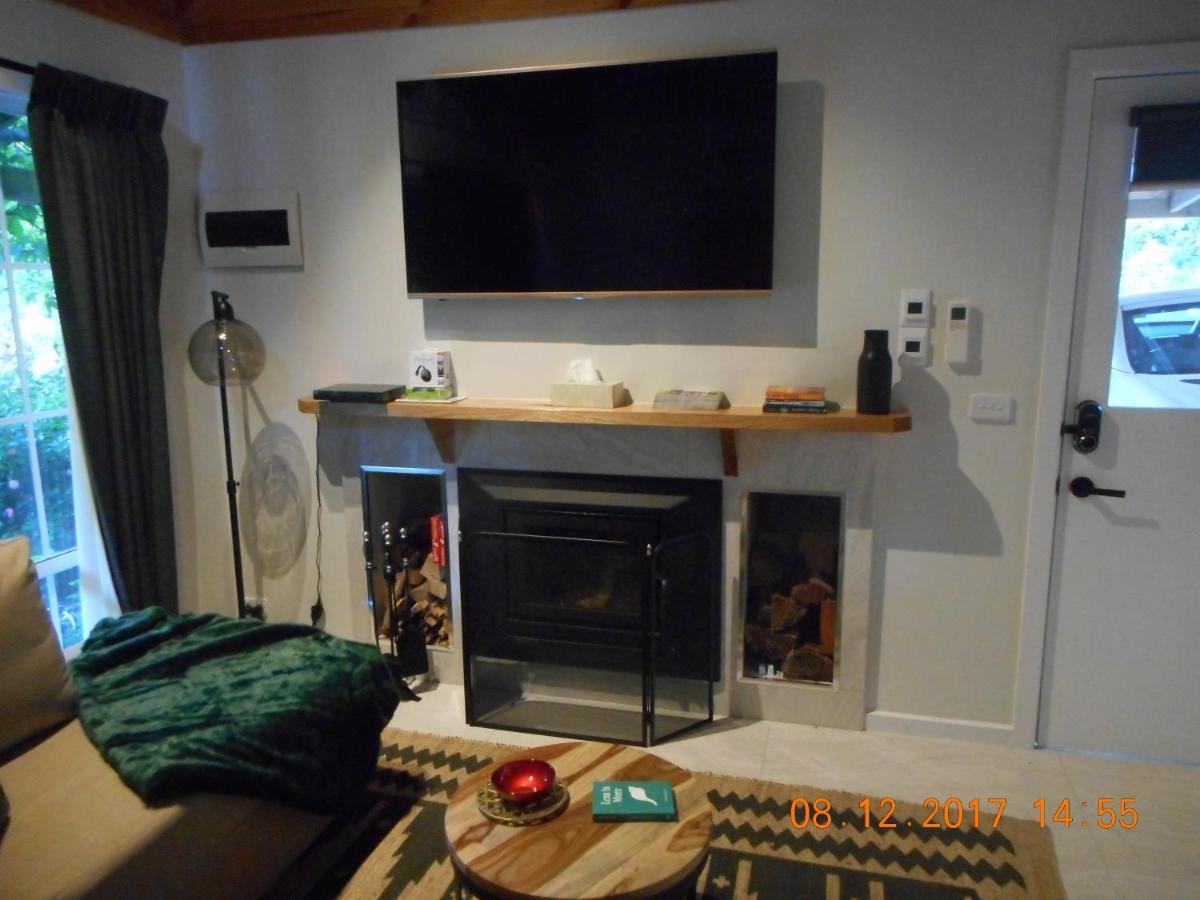 Wurrung B & B - The Cottage Woodend Εξωτερικό φωτογραφία